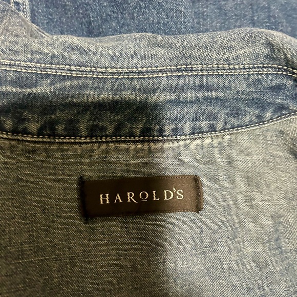 Women desigher Harold’s Jean jacket size large - Picture 5 of 5